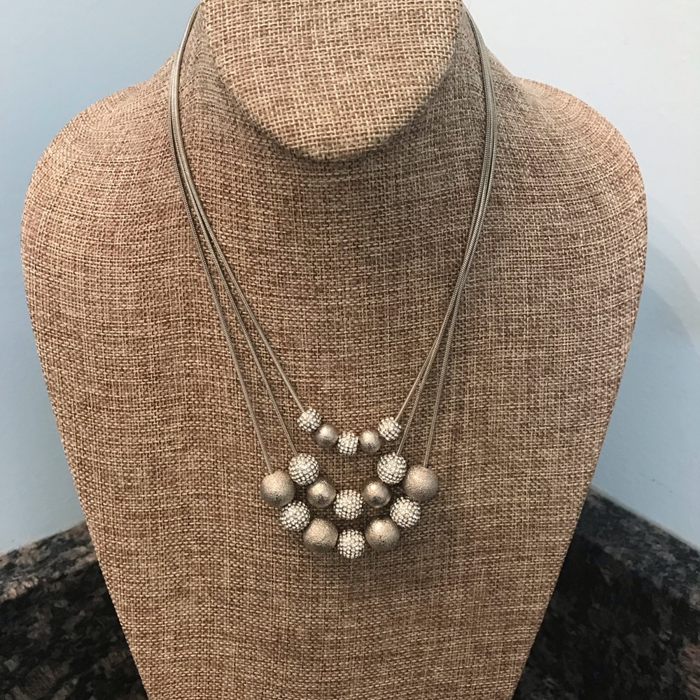 (SOLD)Chico’s fashion 3 strand necklace. Holidays!